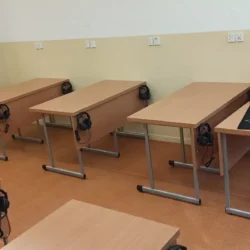 Vybavenie Jazykovej učebňe AIT-Teacher Model 1 16