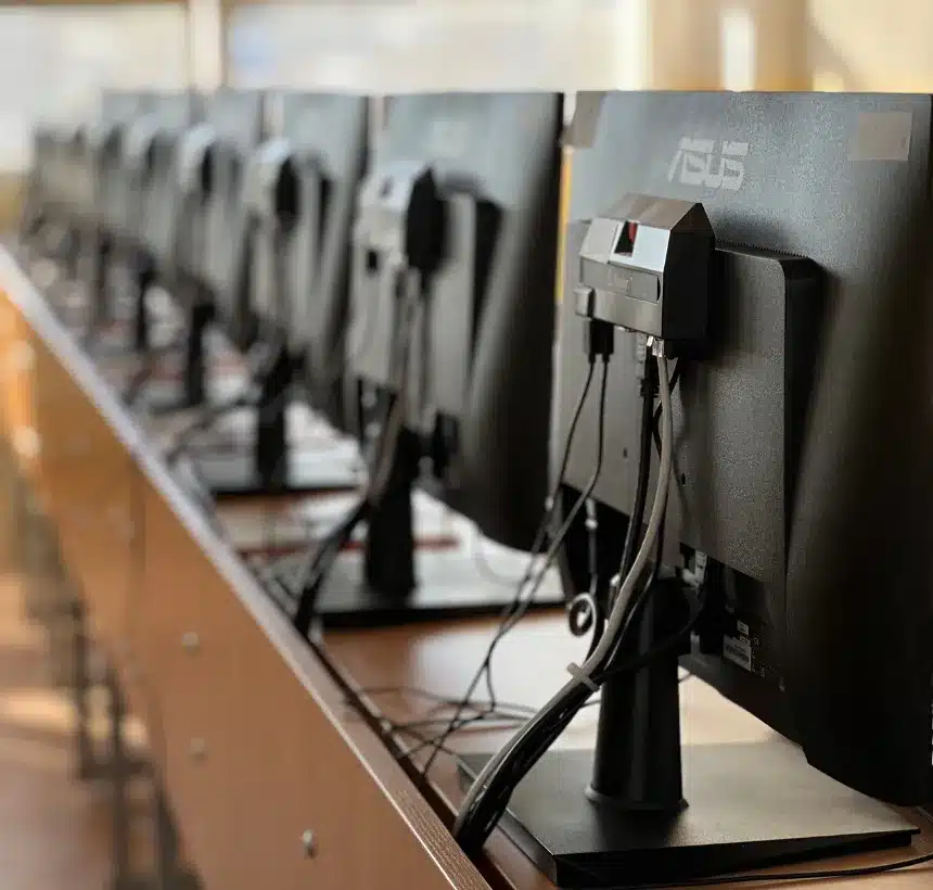 Počítačová učebňa Zero klient AIT 25
