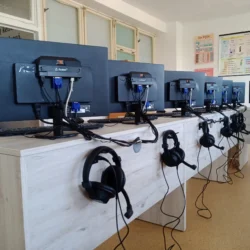 Vybavenie Jazykovej učebňe AIT-Teacher Model 2 17