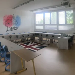 Vybavenie Jazykovej učebňe AIT-Teacher Model 2 16