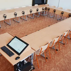 Vybavenie Jazykovej učebňe AIT-Teacher Model 2 28